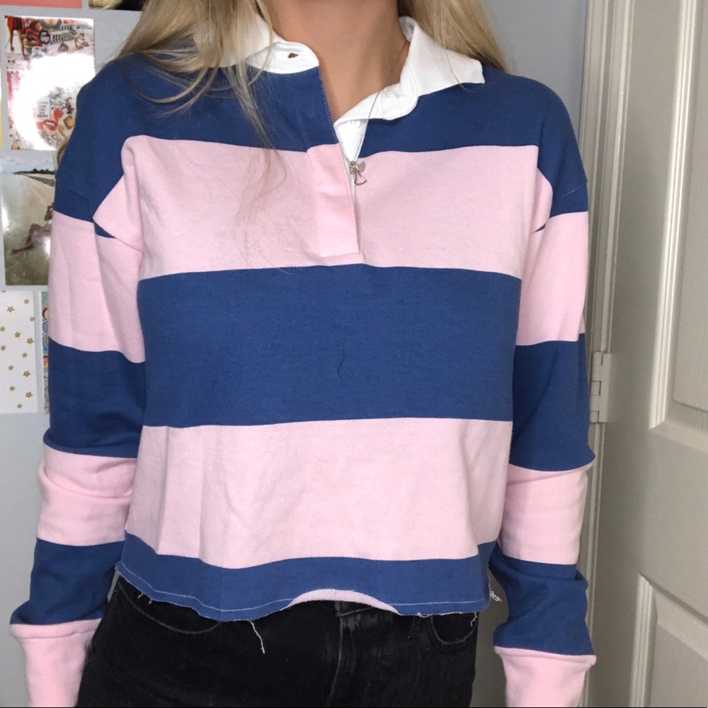 Gently worn Forever 21 long sleeve size small.